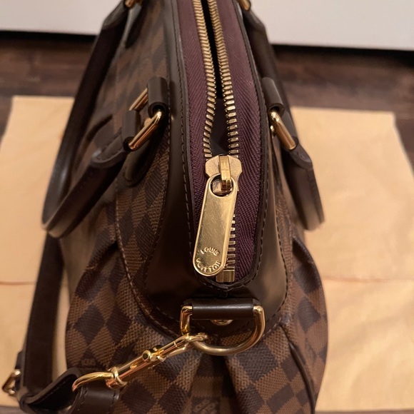 Louis Vuitton Trevi Damier PM - Picture 4 of 16